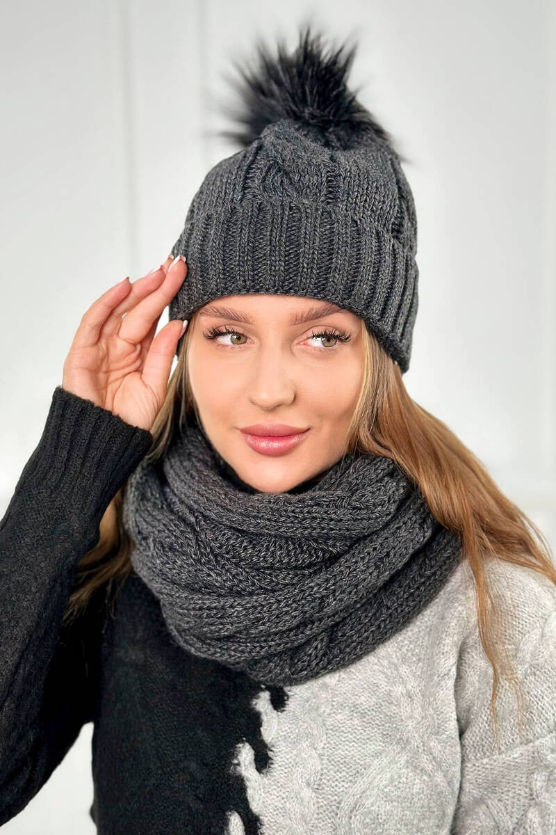 Дамски комплект от шапка с шал PLK3