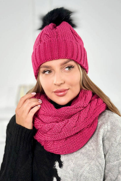 Дамски комплект от шапка с шал PLK3