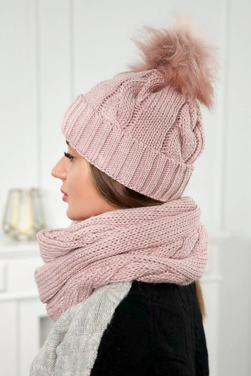 Дамски комплект от шапка с шал PLK3
