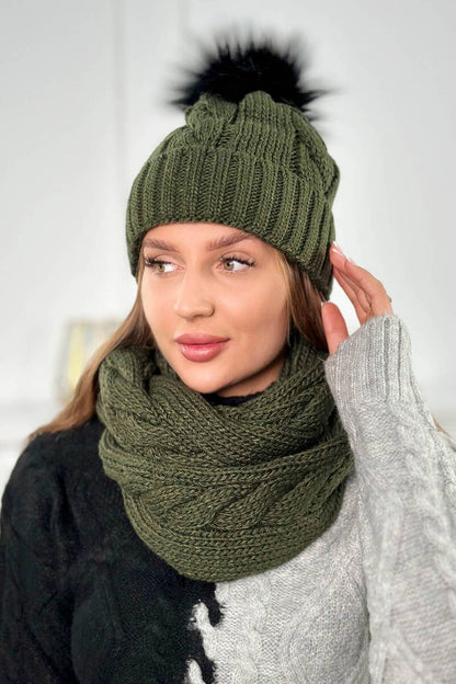 Дамски комплект от шапка с шал PLK3