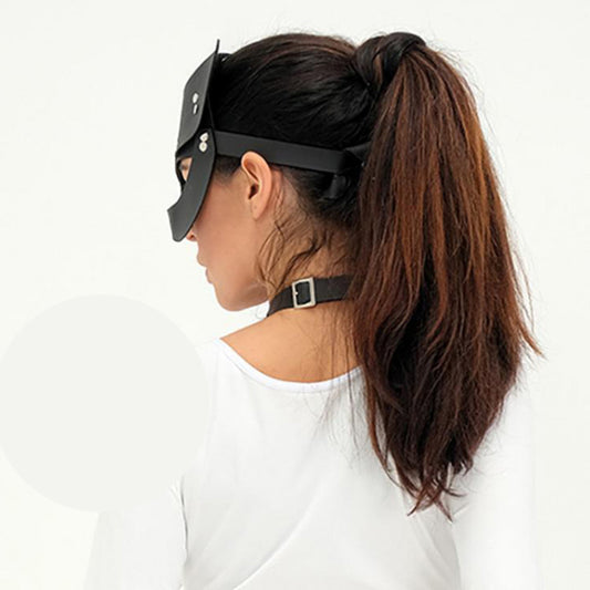 Кожена харнес маска с регулиране AA-006