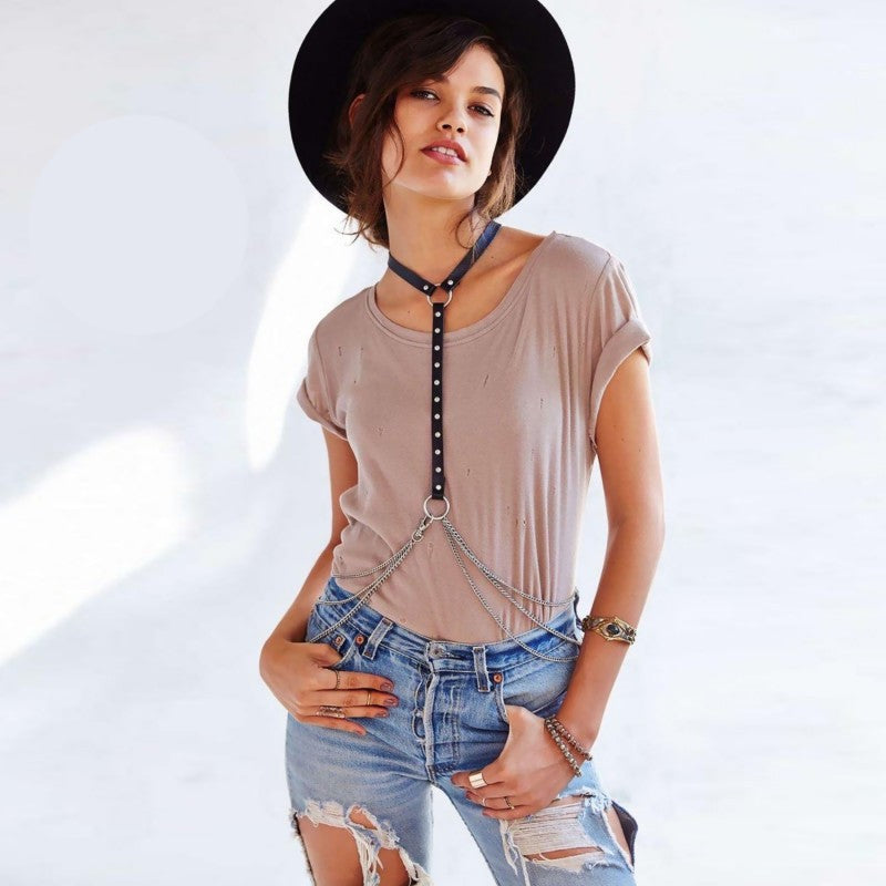 Черен кожен харнес със синджири AA-700905