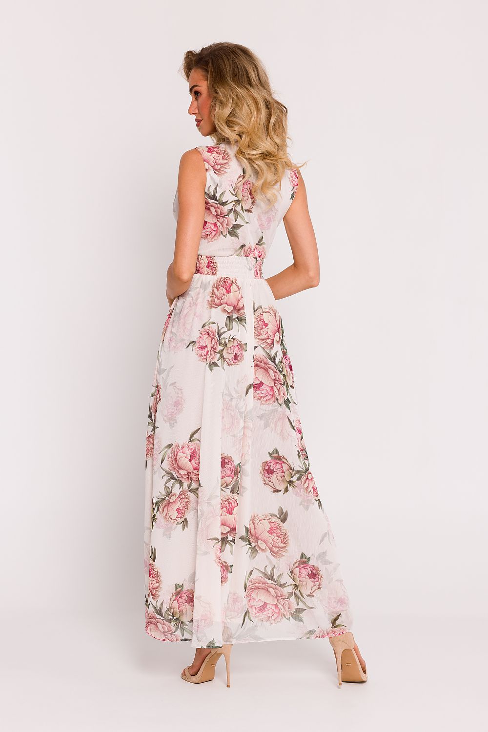 Дневна рокля model 193592 Moe 