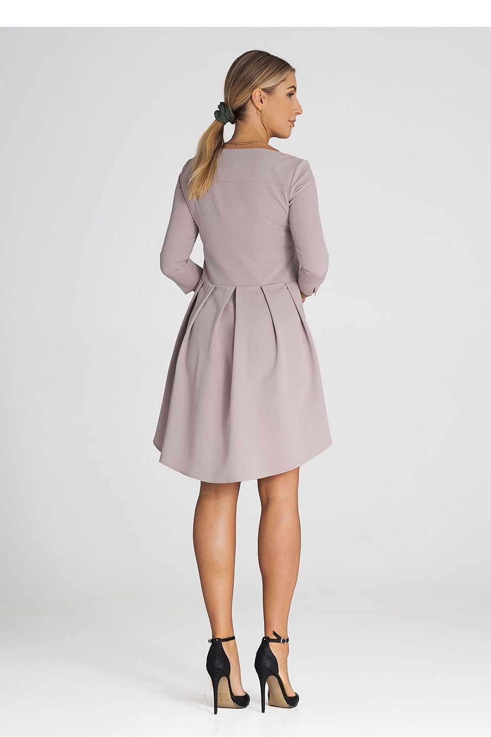  Коктейлна рокля model 194800 Figl 