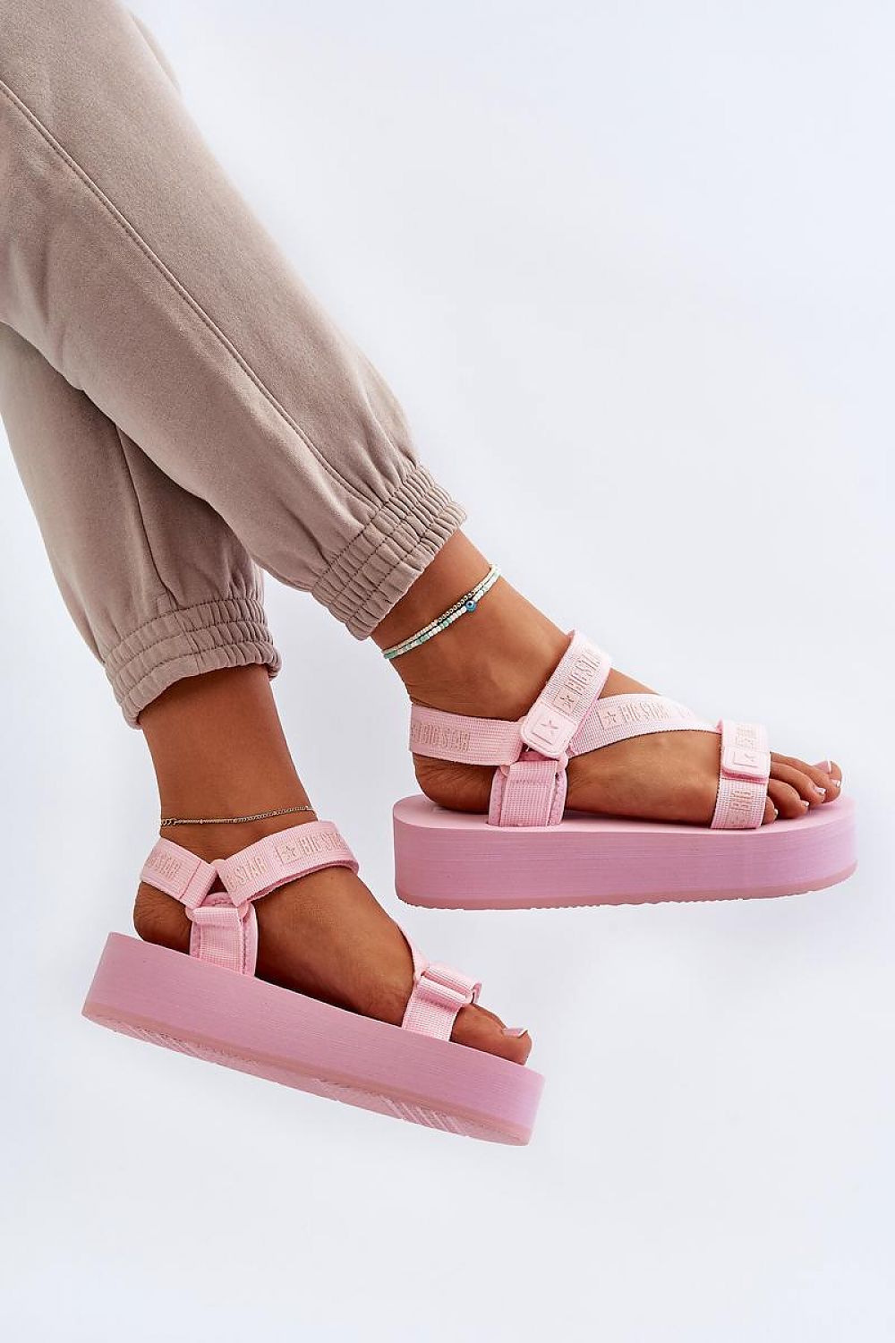  Сандали на платформа model 198197 Step in style 