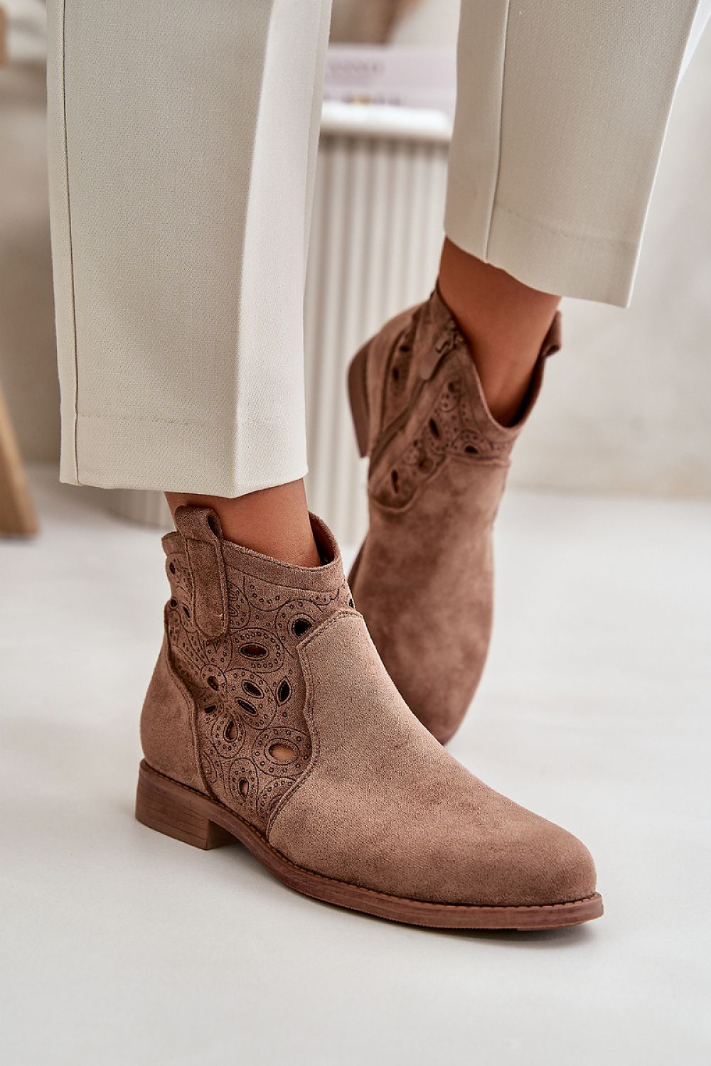  Ботуши model 199412 Step in style 