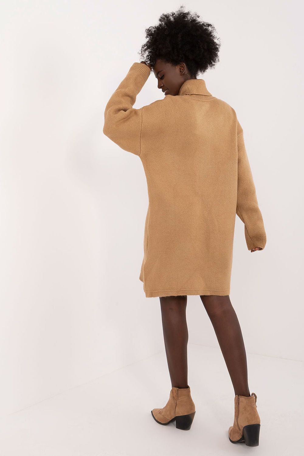  Дневна рокля model 199608 Badu 