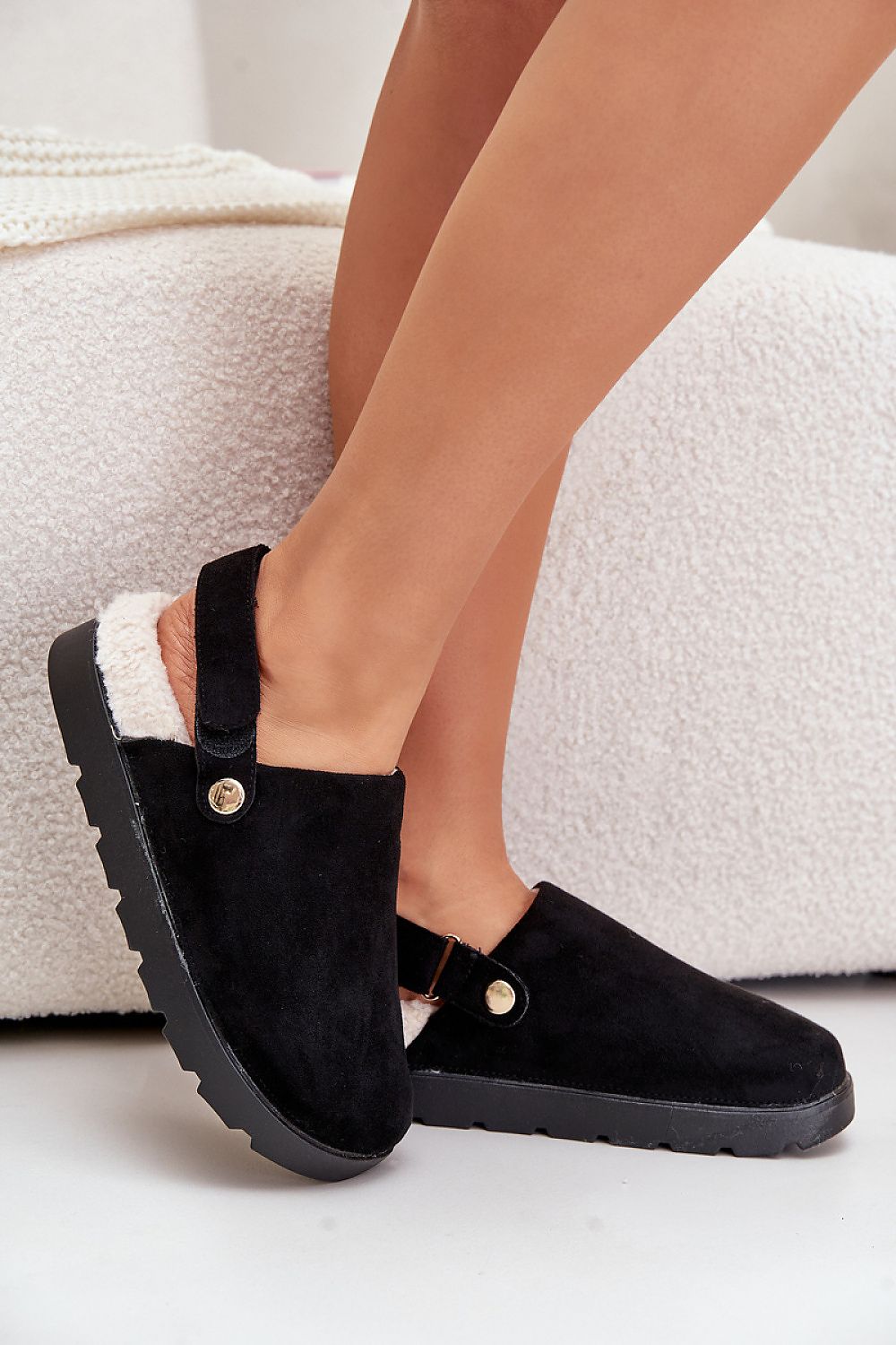  Чехли model 203605 Step in style 