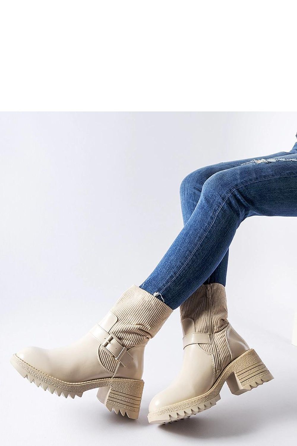  Ботуши с ток model 206526 Solea 