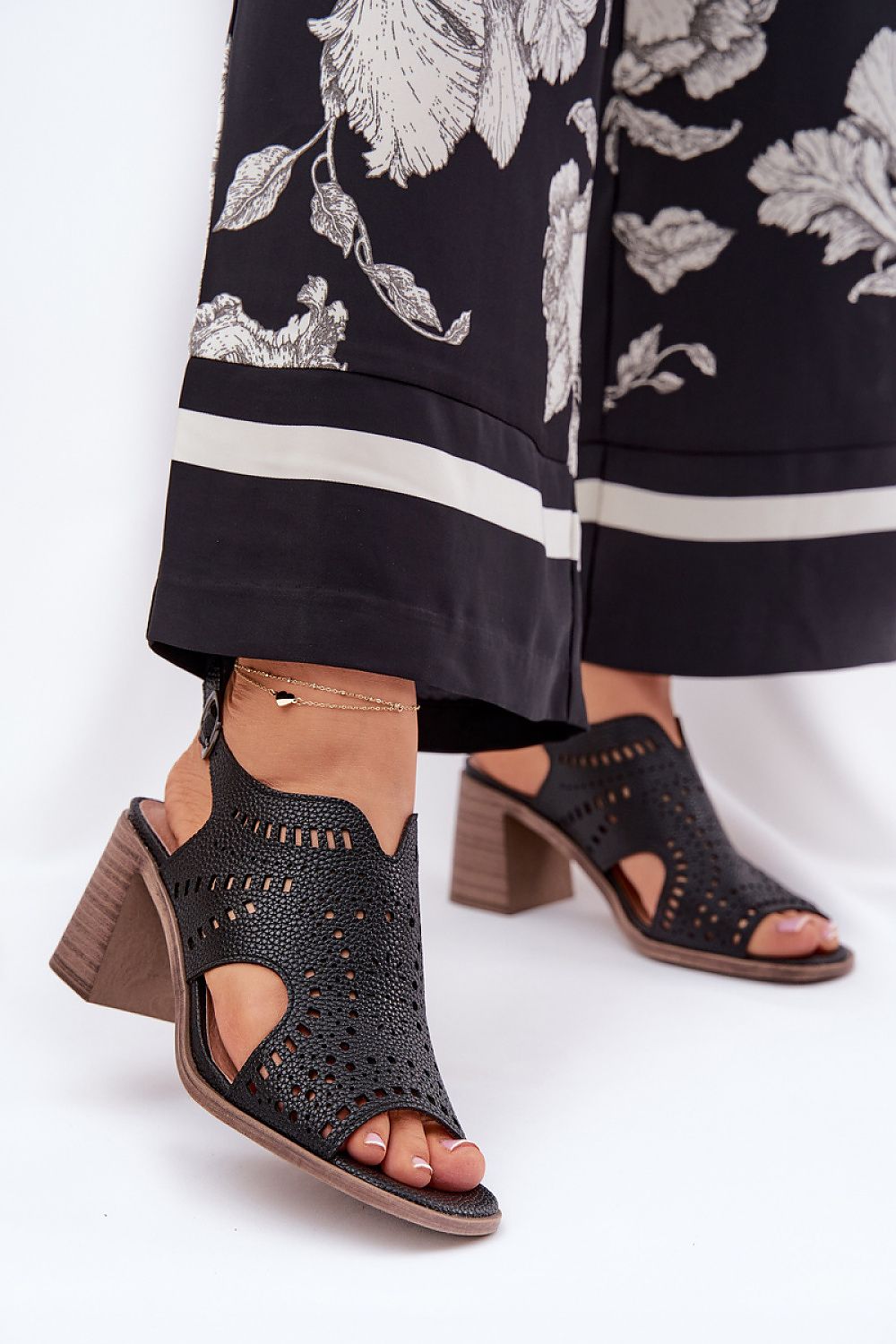  Сандали на ток model 211365 Step in style 