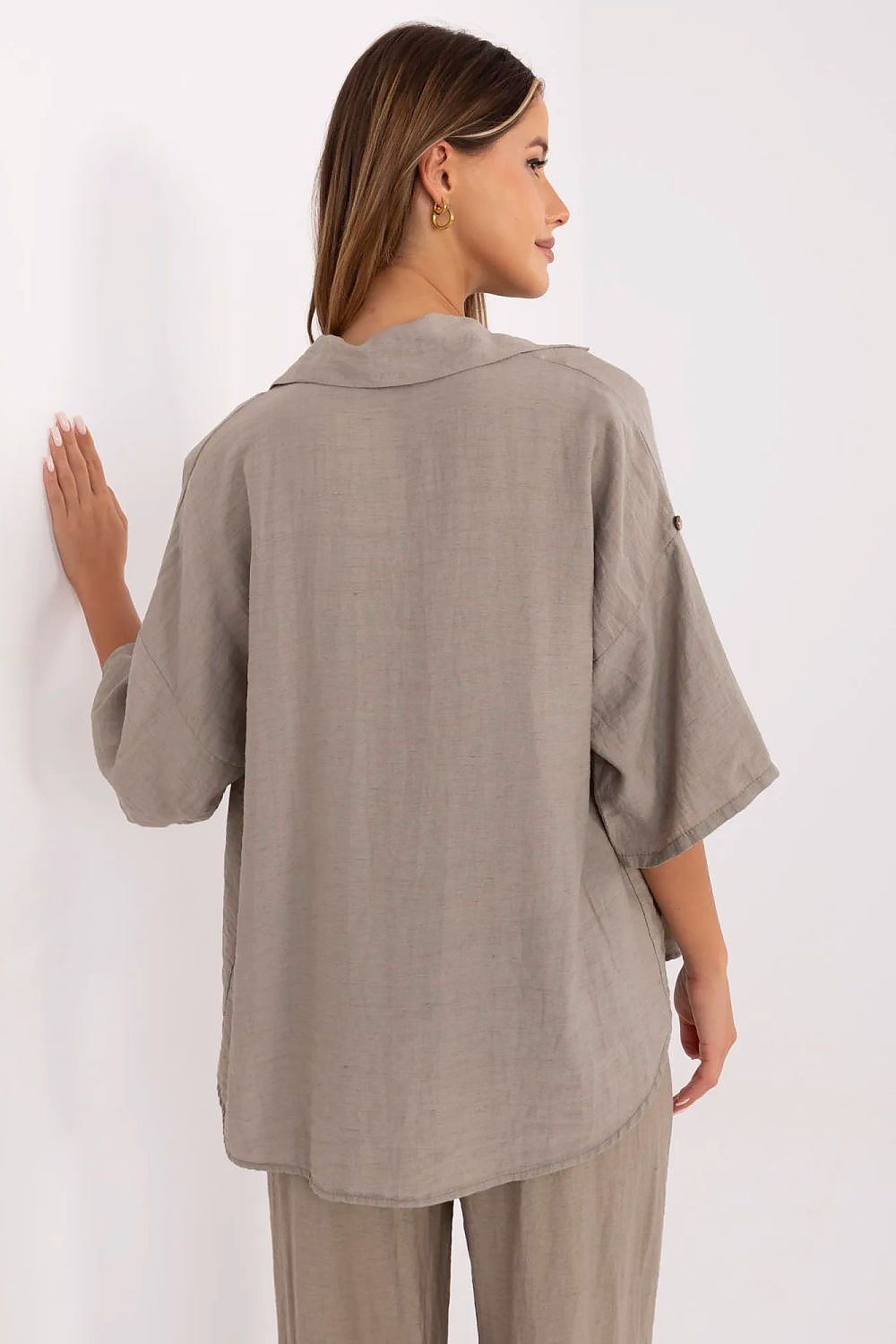  Риза model 214057 Italy Moda 