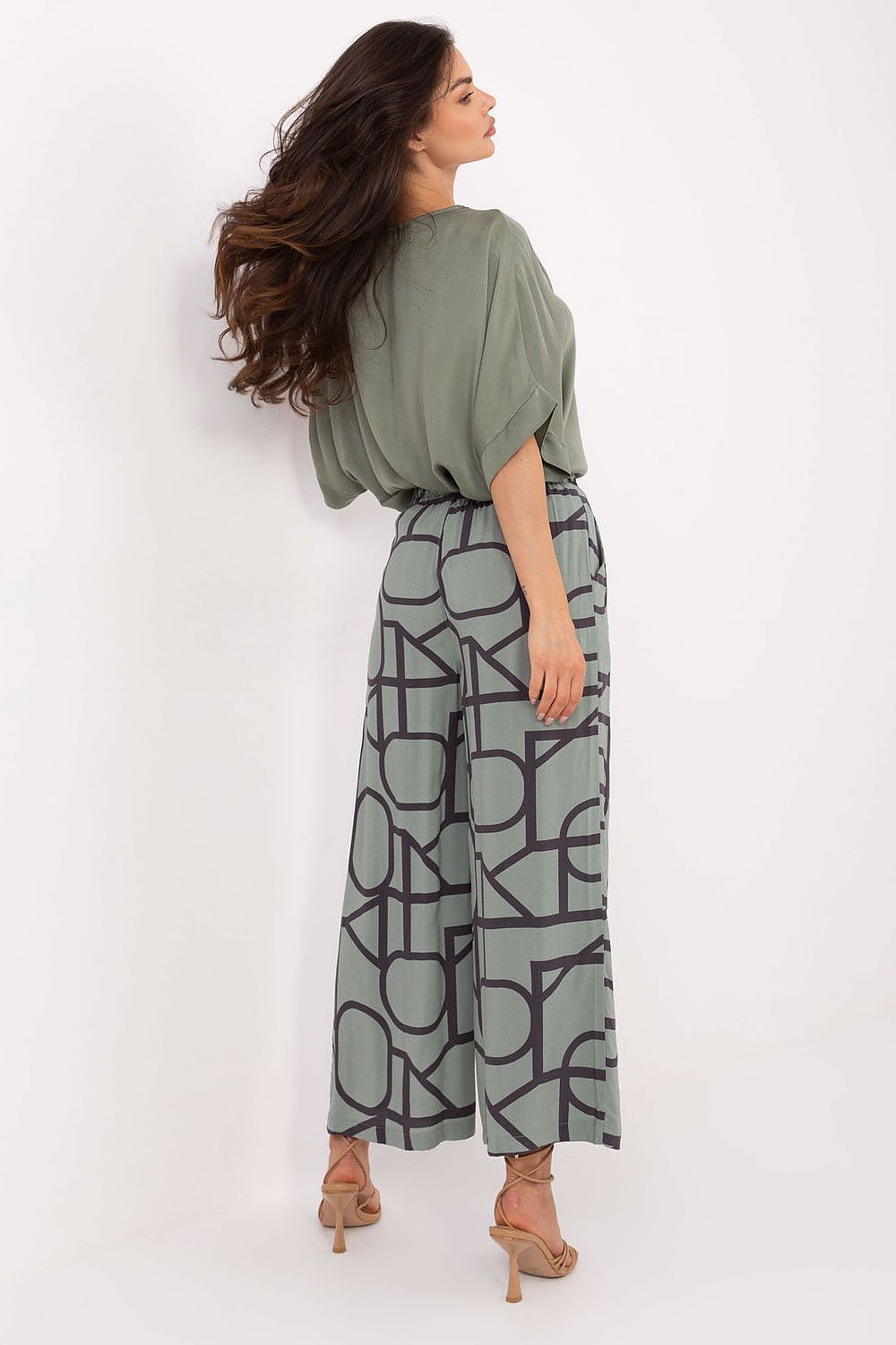 Дамски панталони model 215118 Sublevel 