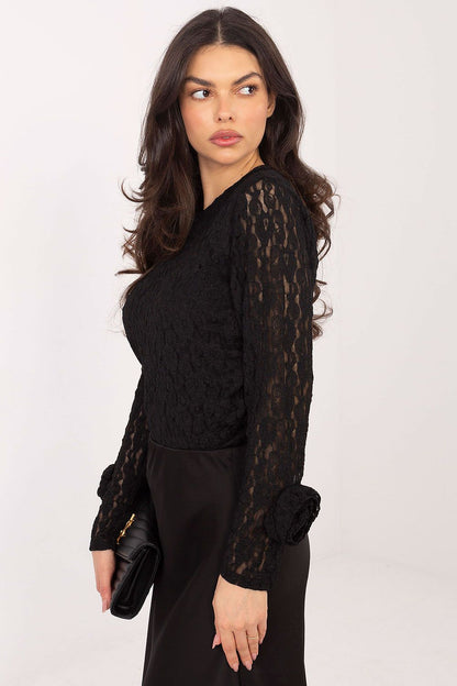  Коприна с дантела model 222452 Italy Moda 