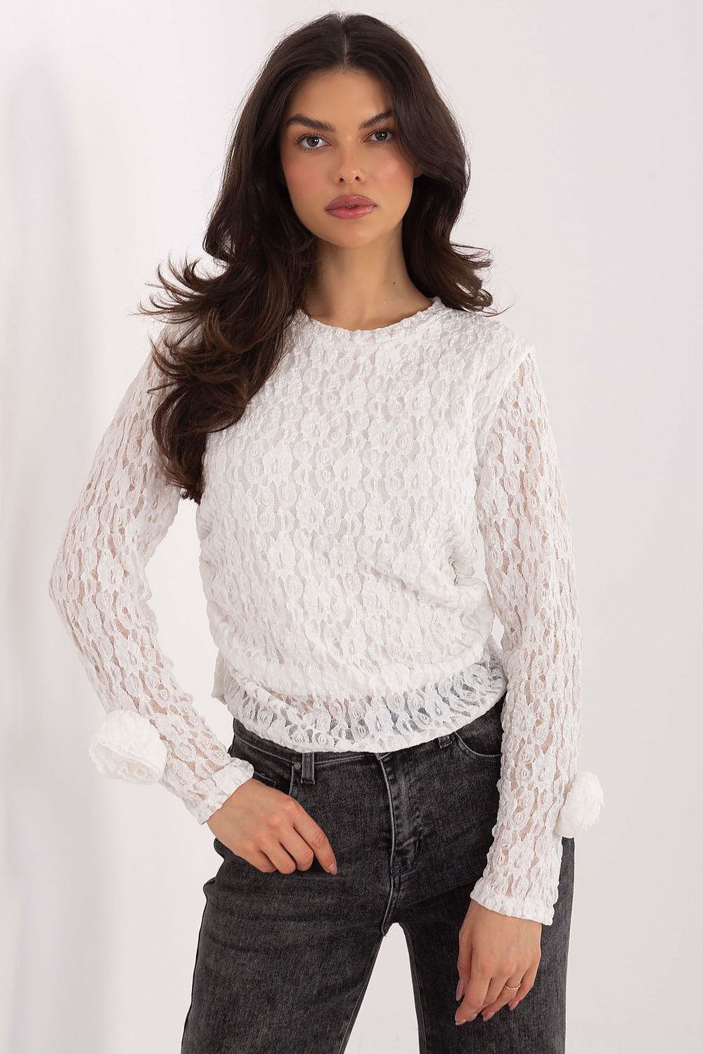  Коприна с дантела model 222456 Italy Moda 
