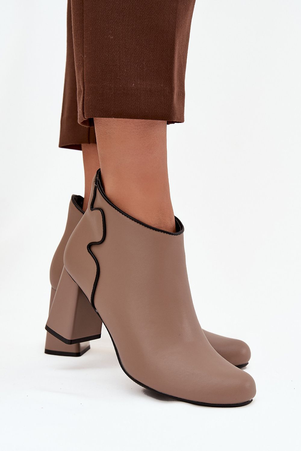  Ботуши с ток model 222520 Step in style 