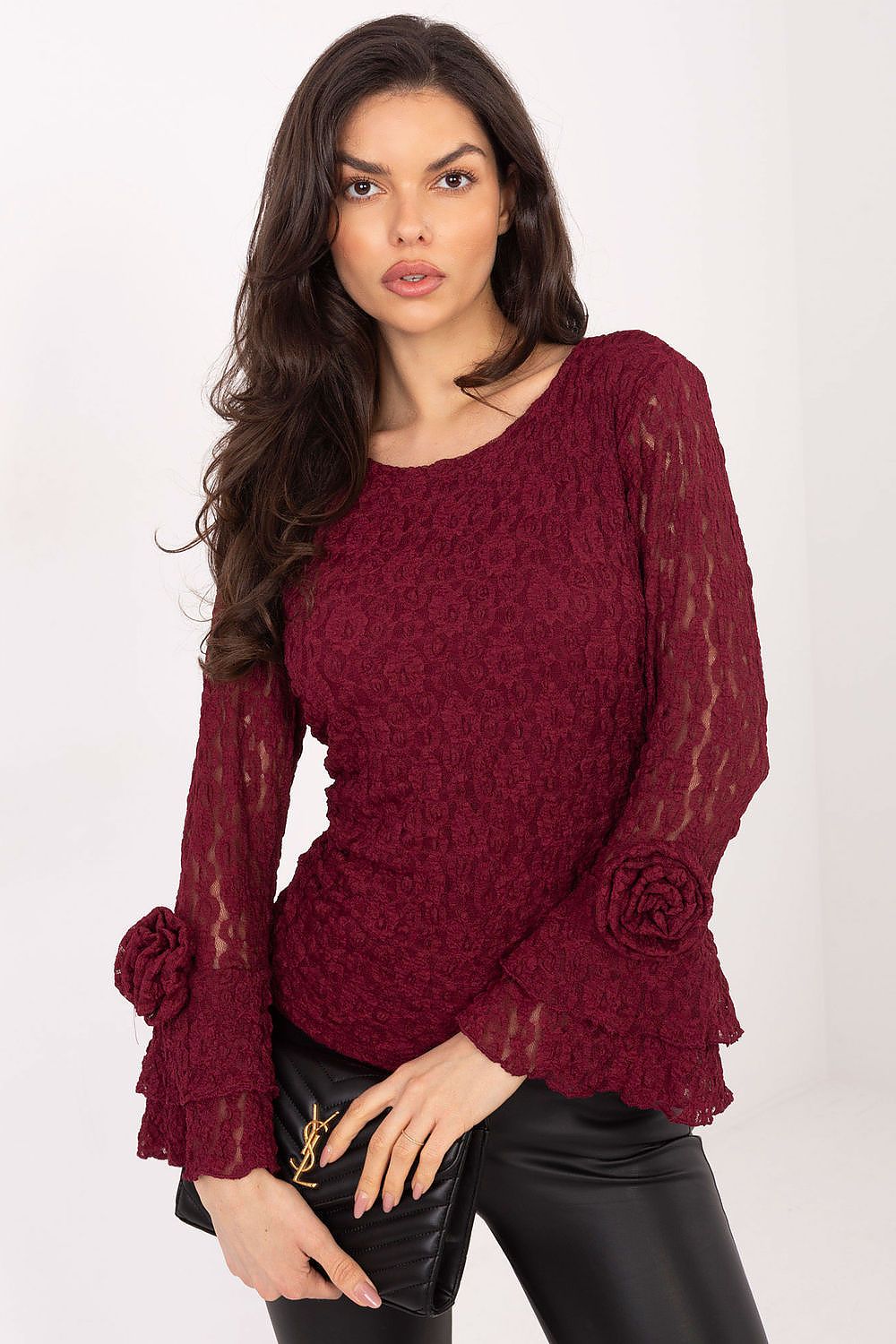  Коприна с дантела model 222740 Italy Moda 