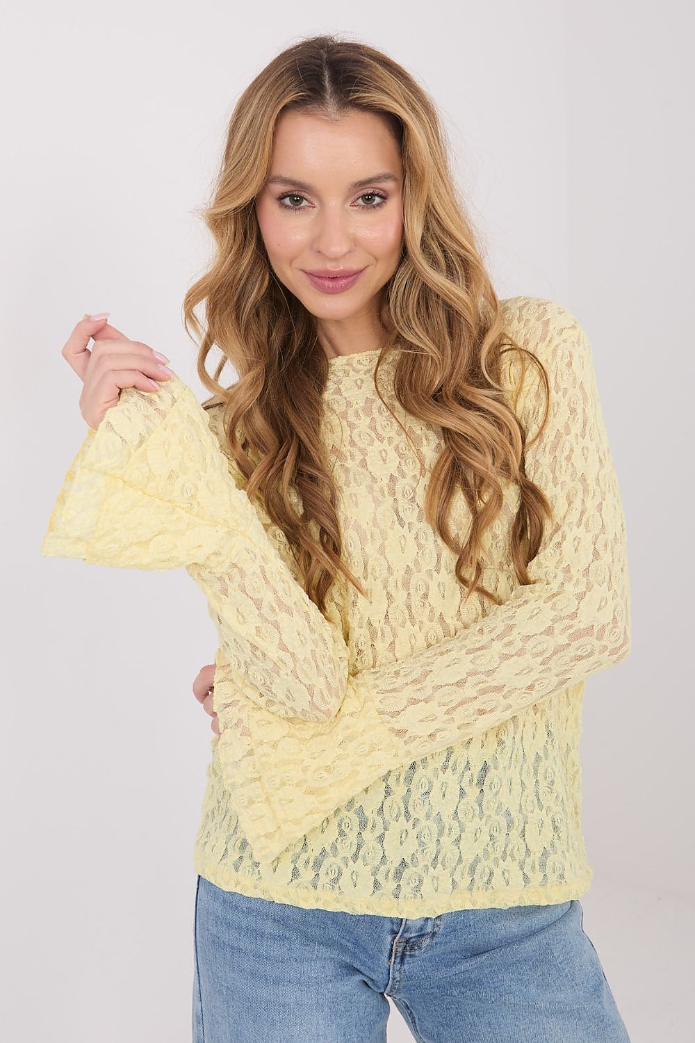  Коприна с дантела model 223406 Italy Moda 