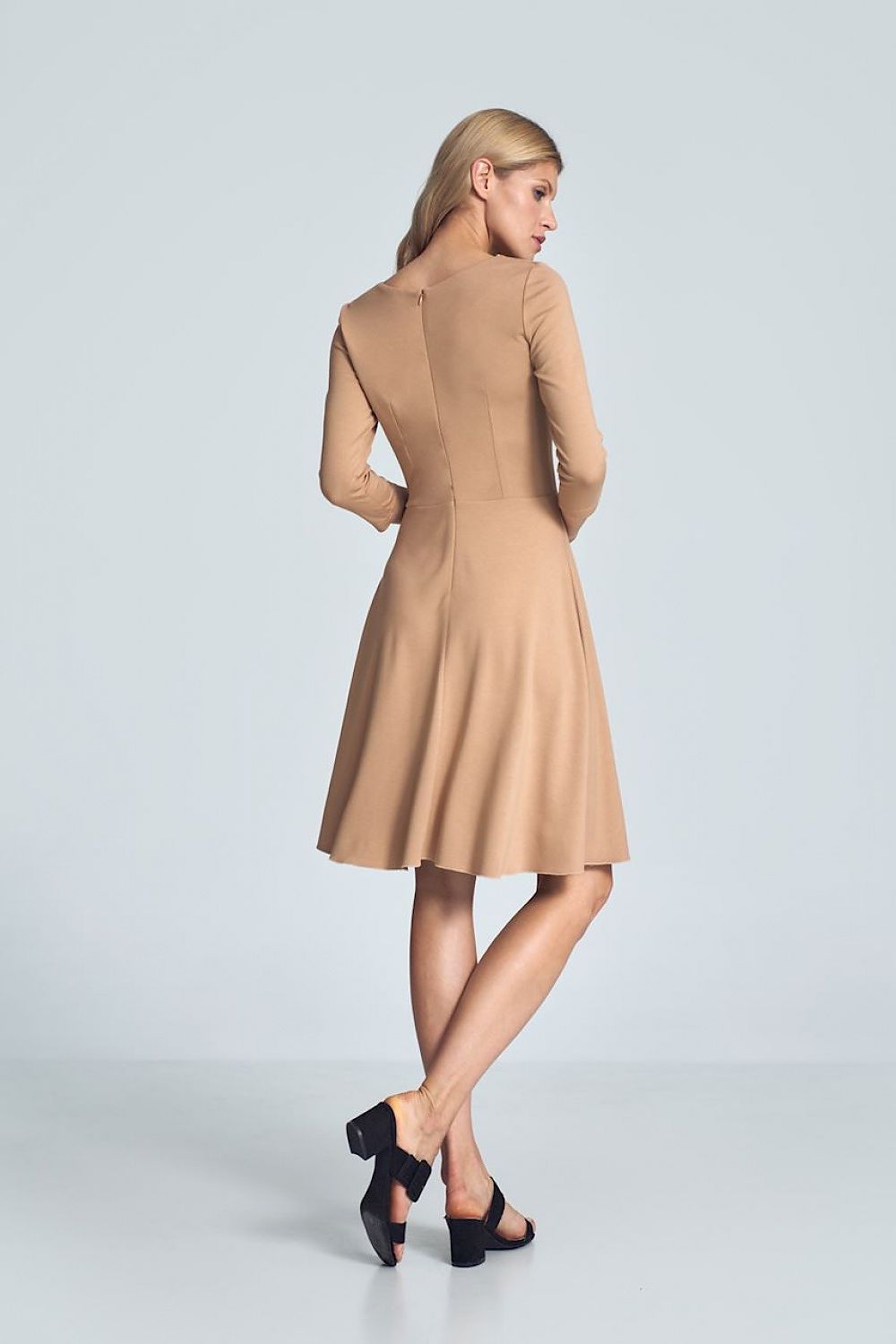  Коктейлна рокля model 147913 Figl 