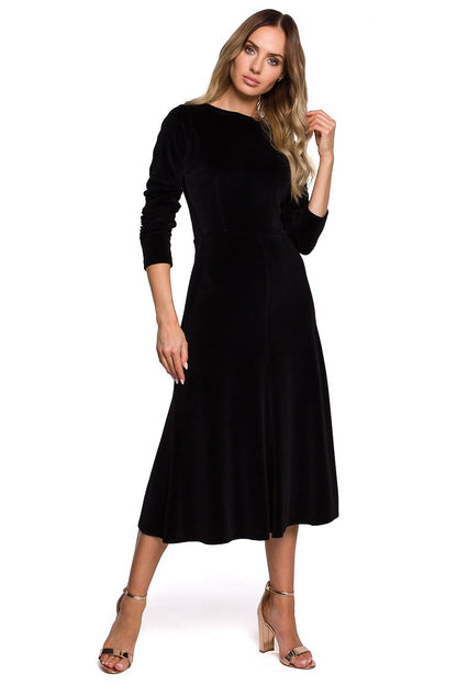  Вечерна рокля model 149989 Moe 