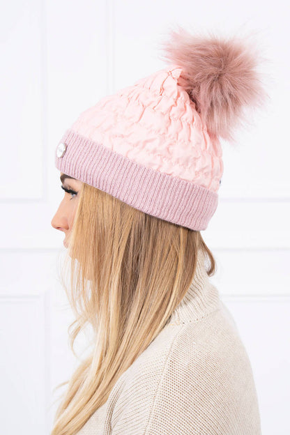 Дамска шапка с помпон K160