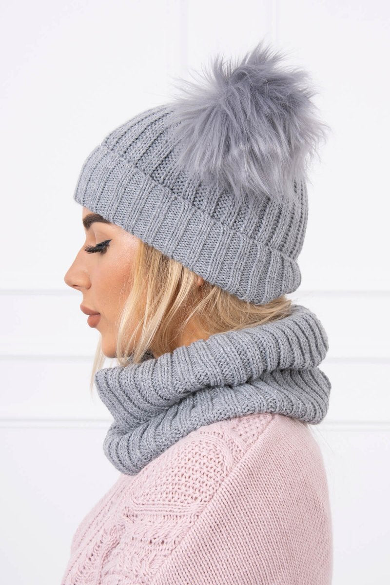 Дамски комплект от шапка с шал K120