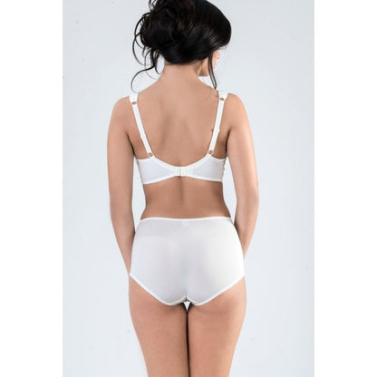 Сутиен без банели и меки чашки Ines Soft