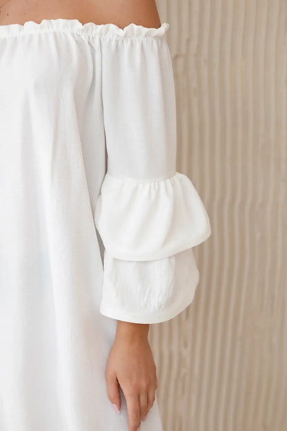 Испанска рокля с волани на ръкава ИТ-23