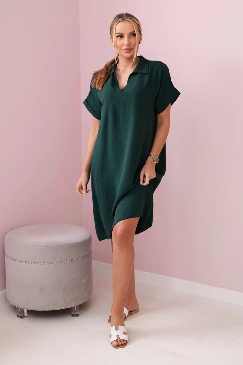 Рокля с V-образно деколте и яка ИТ-33