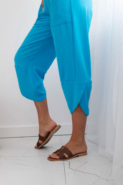 Панталон с широки крачоли и джобове ИТ-37