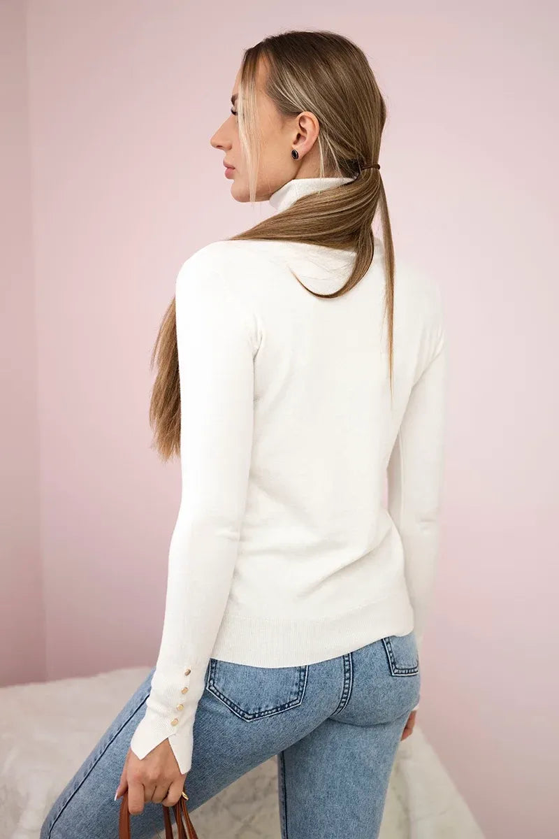 Пуловер с висока яка и декоративни копчета ИТ-61