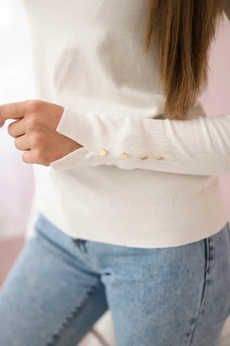 Пуловер с висока яка и декоративни копчета ИТ-61