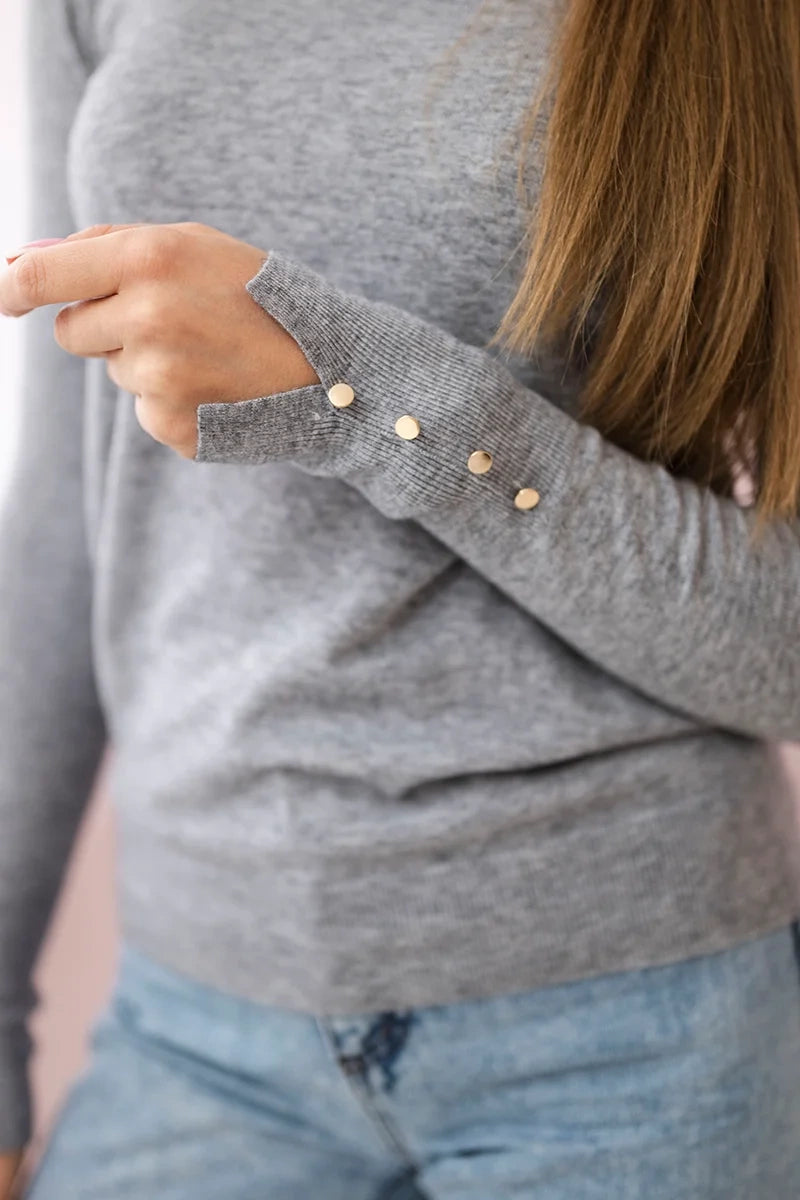 Пуловер с висока яка и декоративни копчета ИТ-61