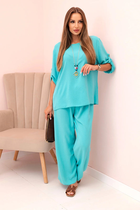 Дамски комплект с блуза с колие и широк панталон ИТ-76