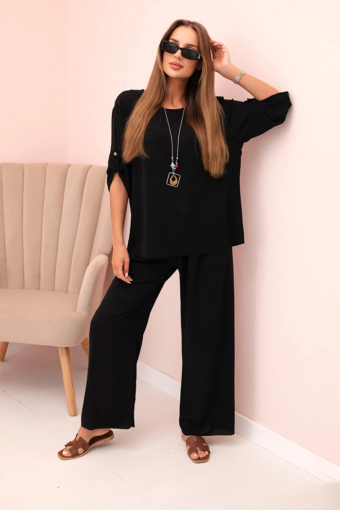 Дамски комплект с блуза с колие и широк панталон ИТ-76