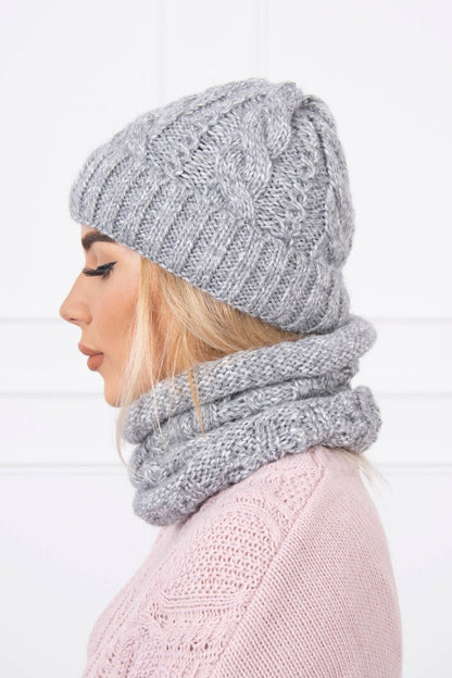 Дамски комплект от шапка с шал K153