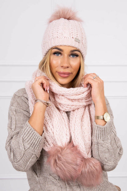 Дамски комплект от шапка с шал K199