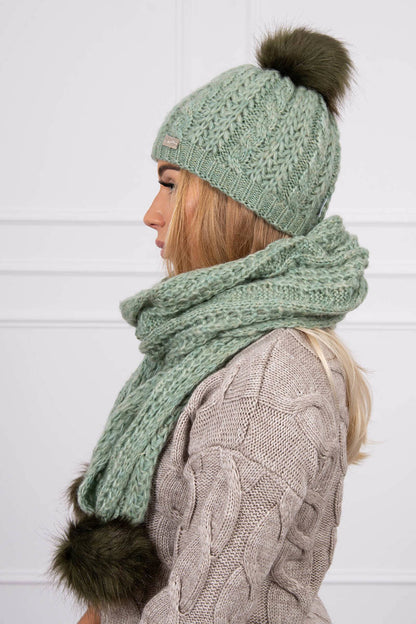 Дамски комплект от шапка с шал K199