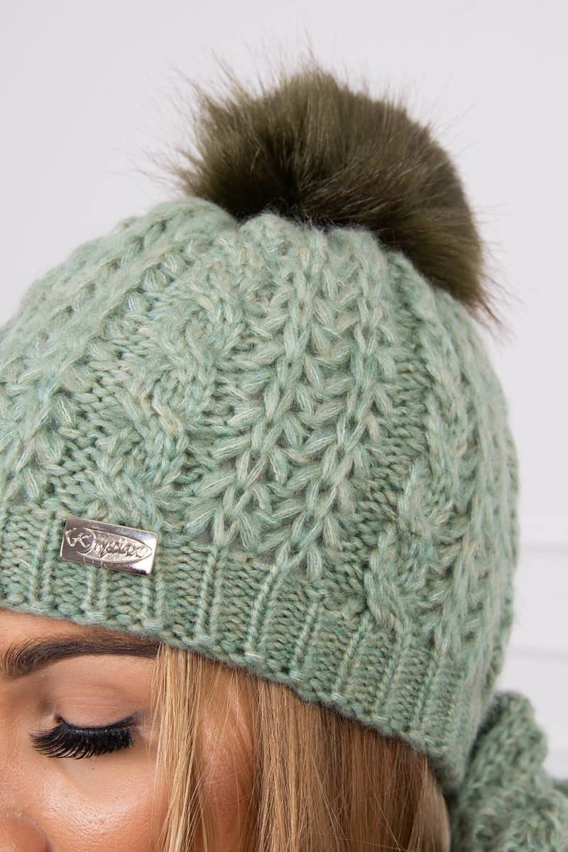 Дамски комплект от шапка с шал K199