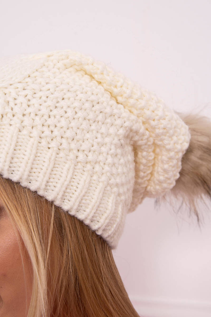 Дамска шапка с полар Сандра K210