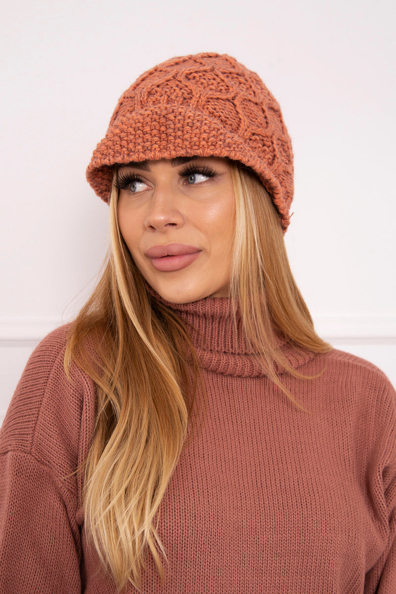 Дамска шапка с полар Roma Bis K235