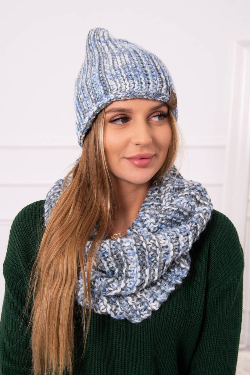 Дамски комплект от поларена шапка с шал Wiwiana K273