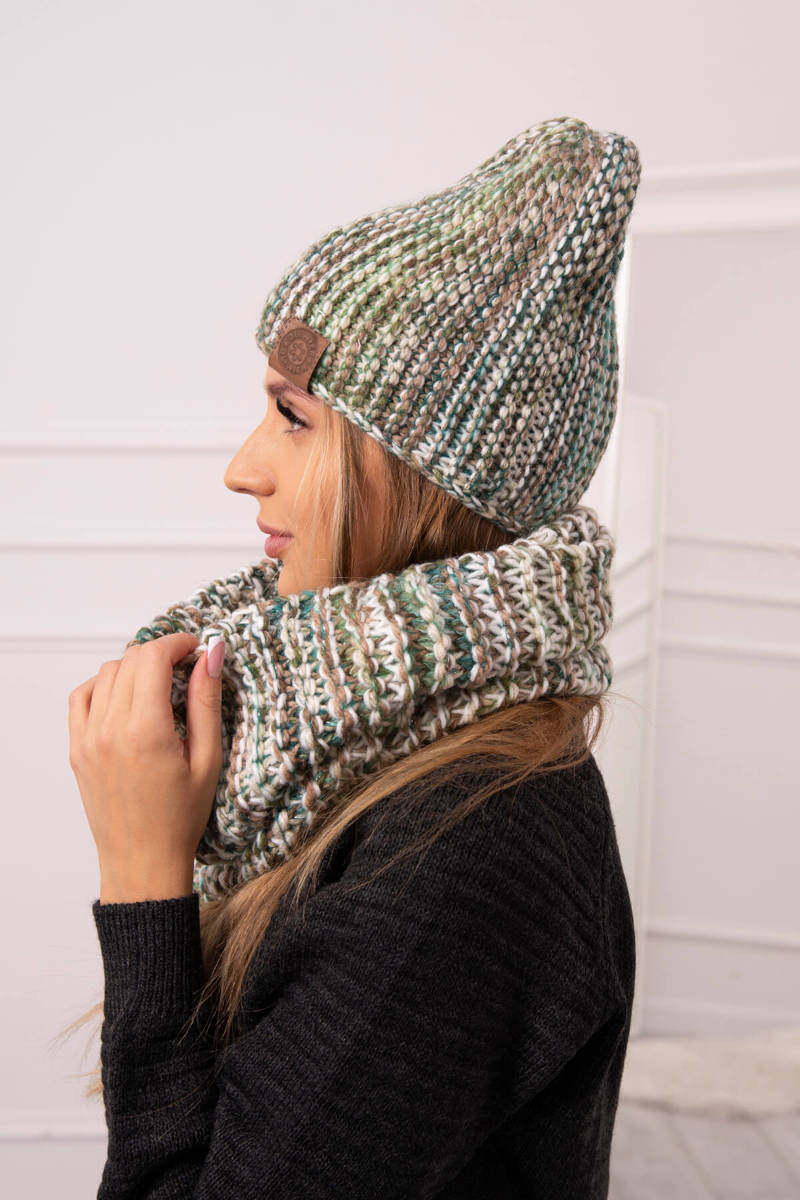 Дамски комплект от поларена шапка с шал Wiwiana K273