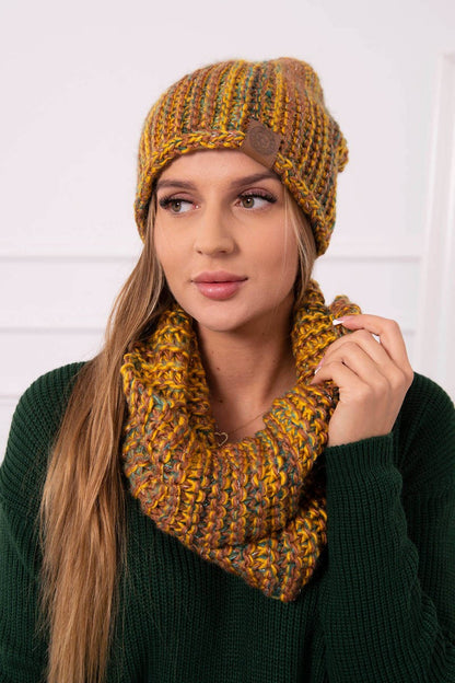 Дамски комплект от поларена шапка с шал Wiwiana K273