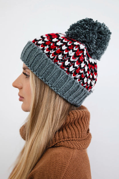 Шапка с помпон Ellen K325