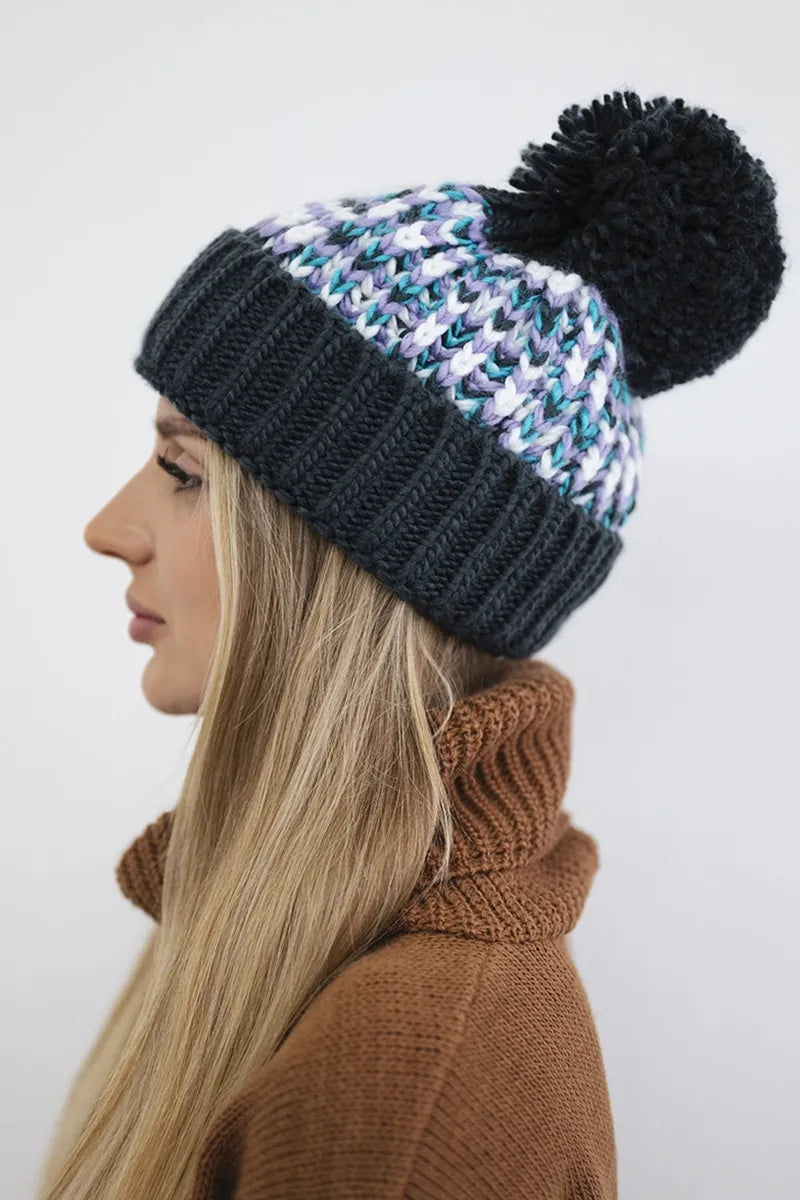 Шапка с помпон Ellen K325