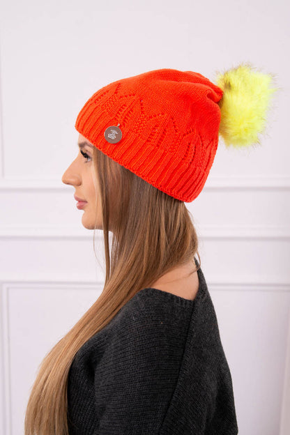 Дамска шапка с  помпон Judyta K347