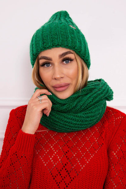 Дамски комплект от шапка с шал P100