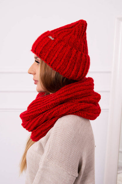 Дамски комплект от шапка с шал P100