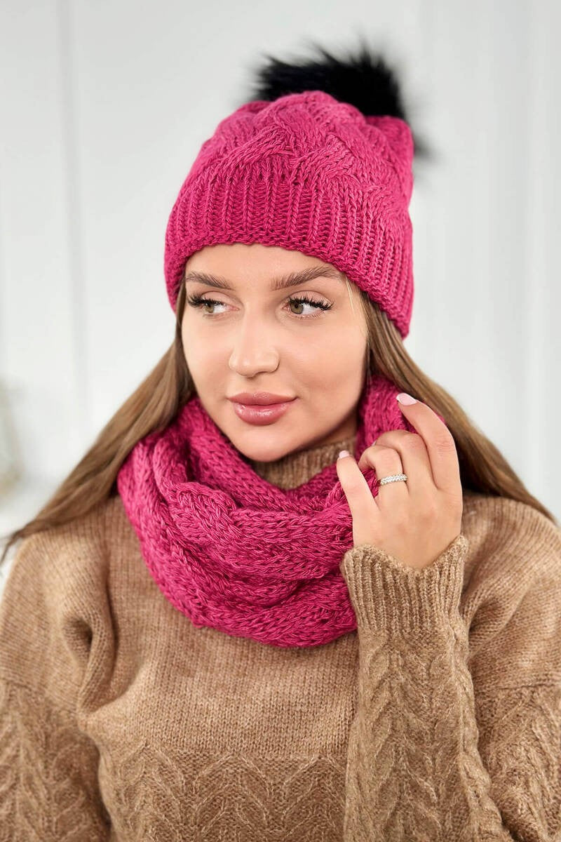 Дамски комплект от шапка и шал PLK5