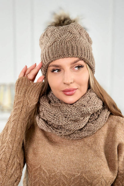 Дамски комплект от шапка и шал PLK5